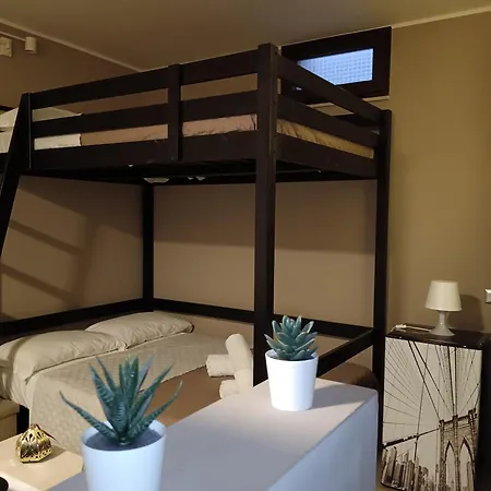 U Peri Alivu House * קטאניה